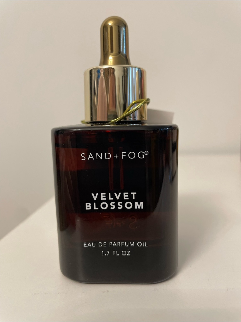NWT SAND + FOG Velvet Blossom Eau De Parfum Oil Dropper - 1.7 FL OZ / 50 ML
